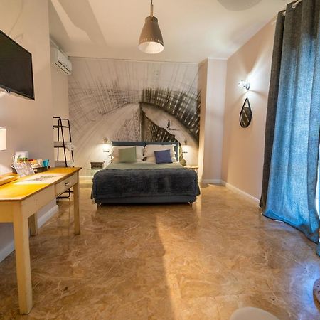 Urban Rooms Taranto Eksteriør billede